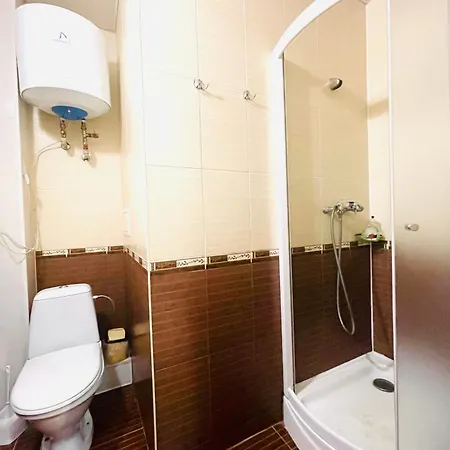 Апартаменты Возле Вокзала, Центр, Проспект Дмитрия Яворницкого Dnipro Exterior photo